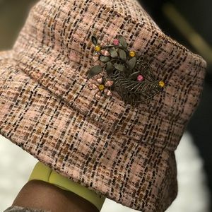 Express Pink & Black Tweed Bucket Hat